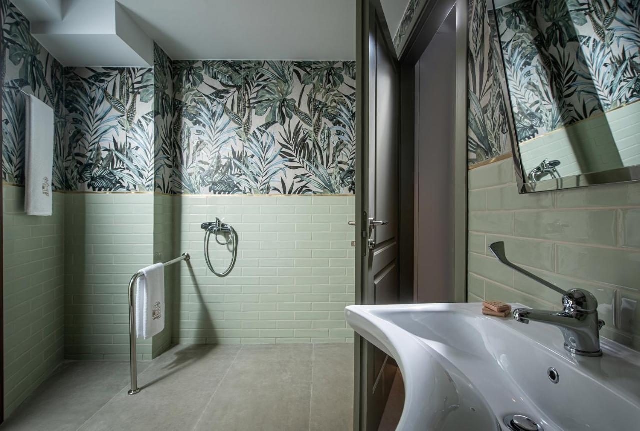 Vespera City Hotel 伊拉克利翁 外观 照片