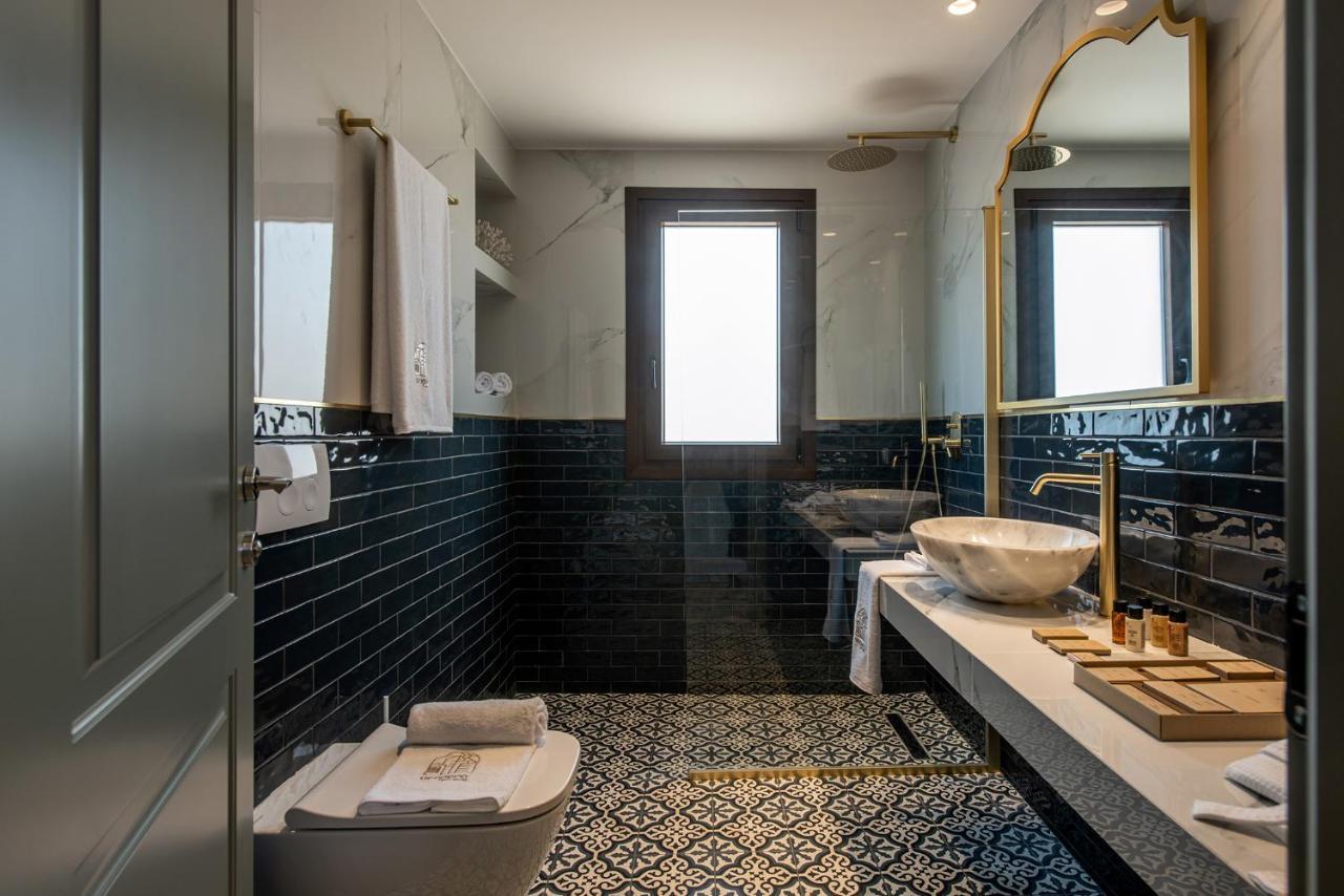 Vespera City Hotel 伊拉克利翁 外观 照片