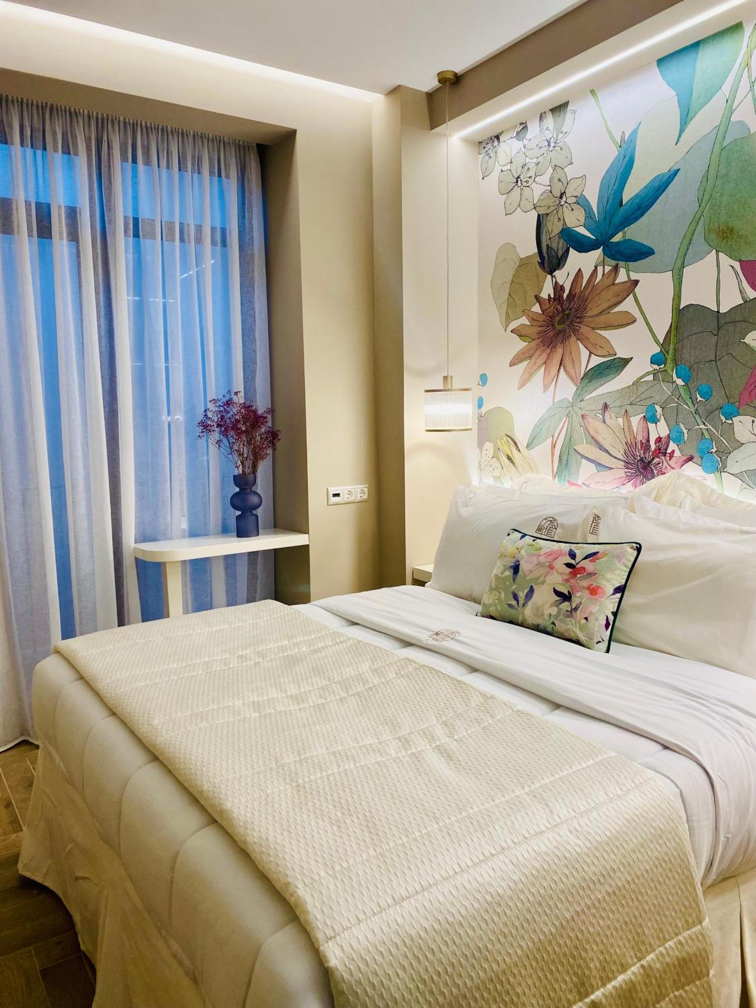 Vespera City Hotel 伊拉克利翁 外观 照片